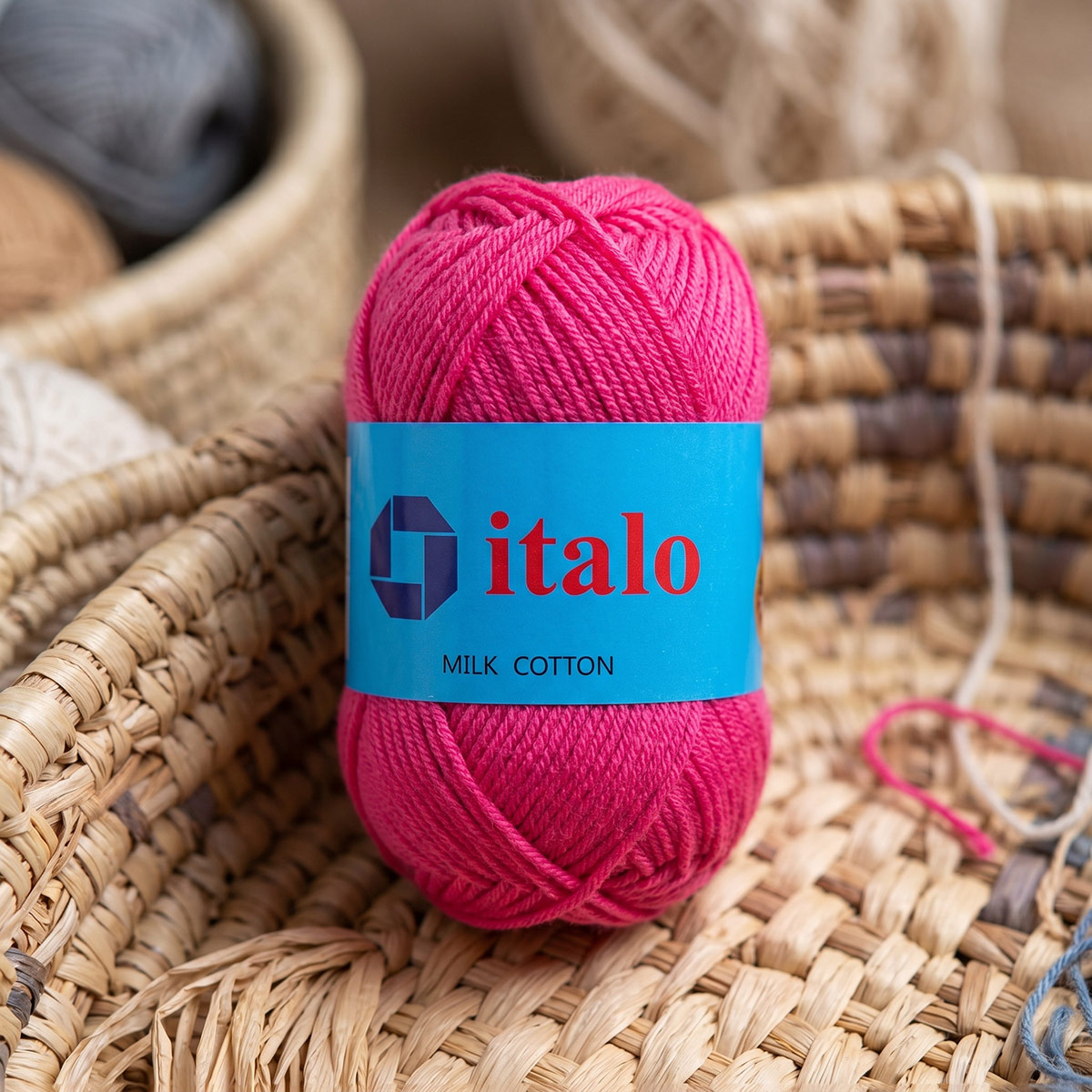 Italo Crochet Thread Pink