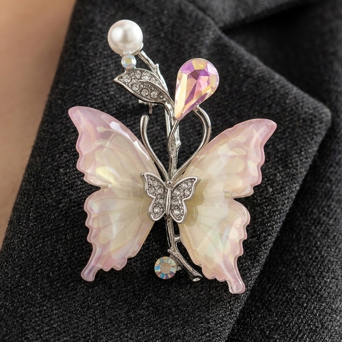 Butterfly Design Brooch Pin