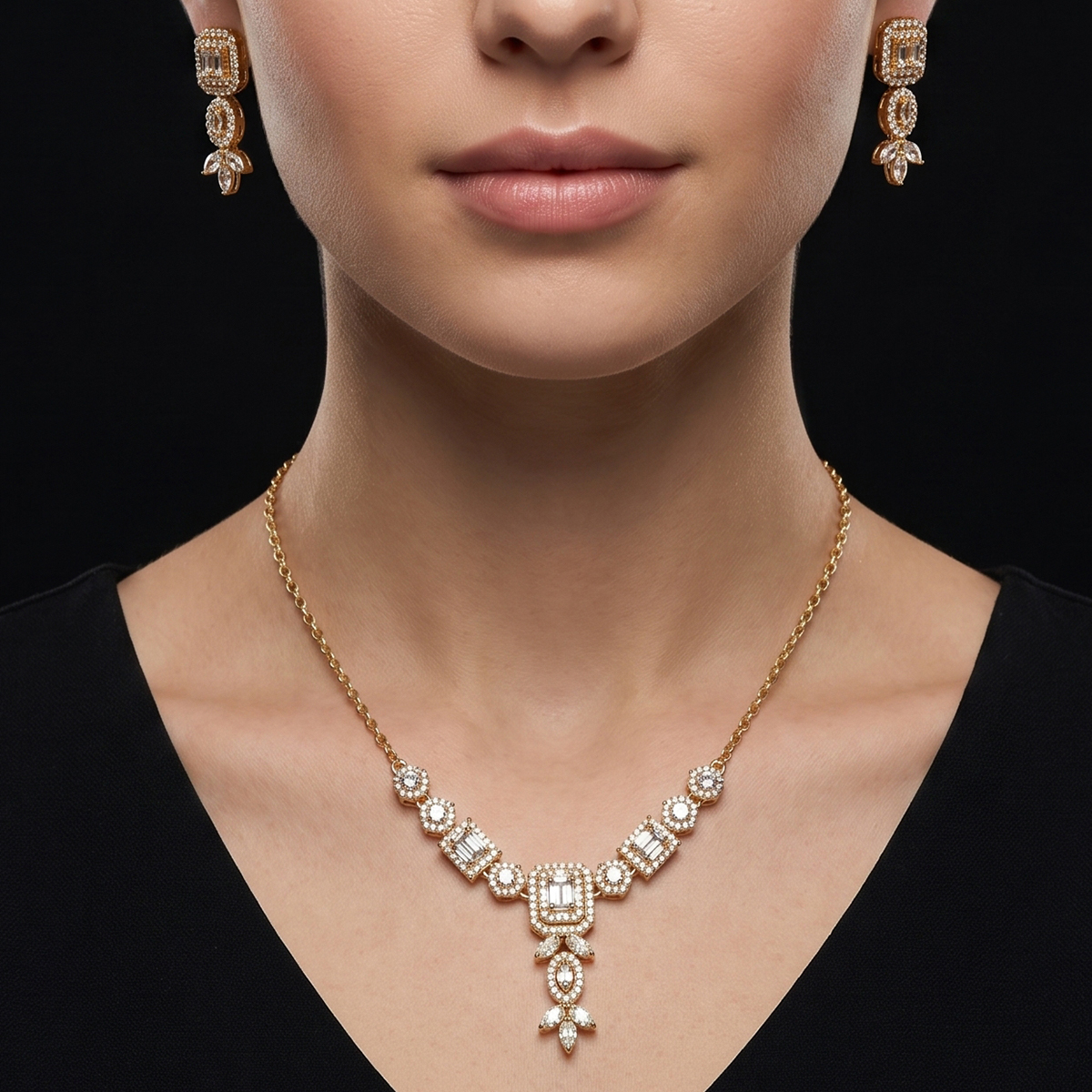 Elegant Golden And Diamond Chain Set For Women