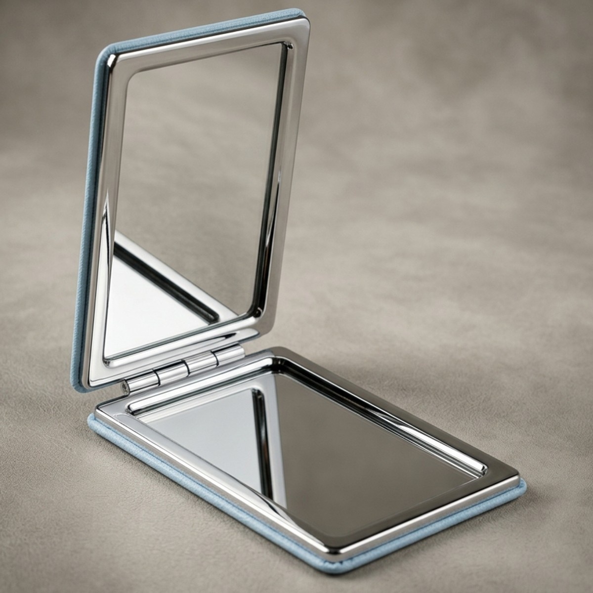 Compact Mirror