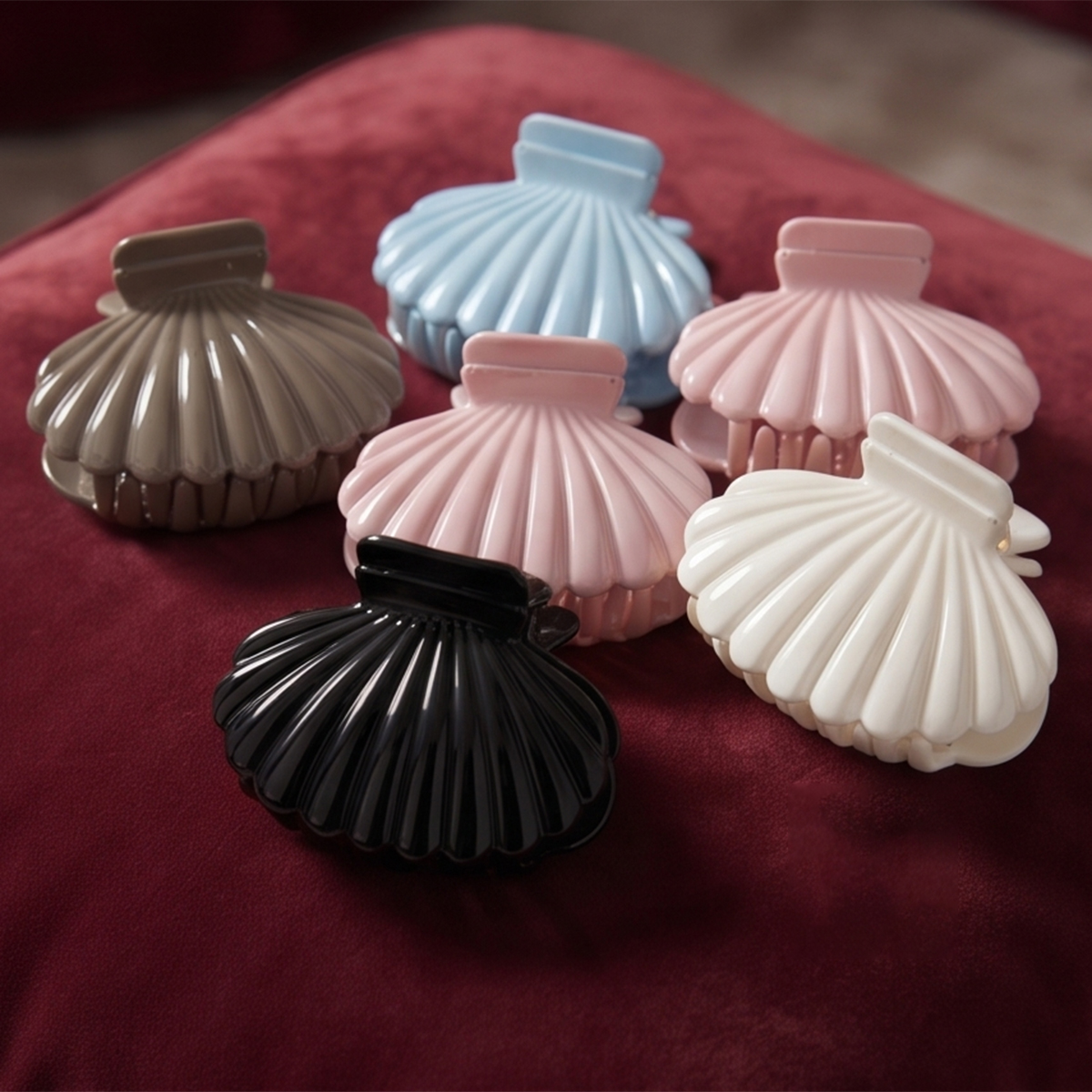 Acrylic Hair Clip 6 Pieces