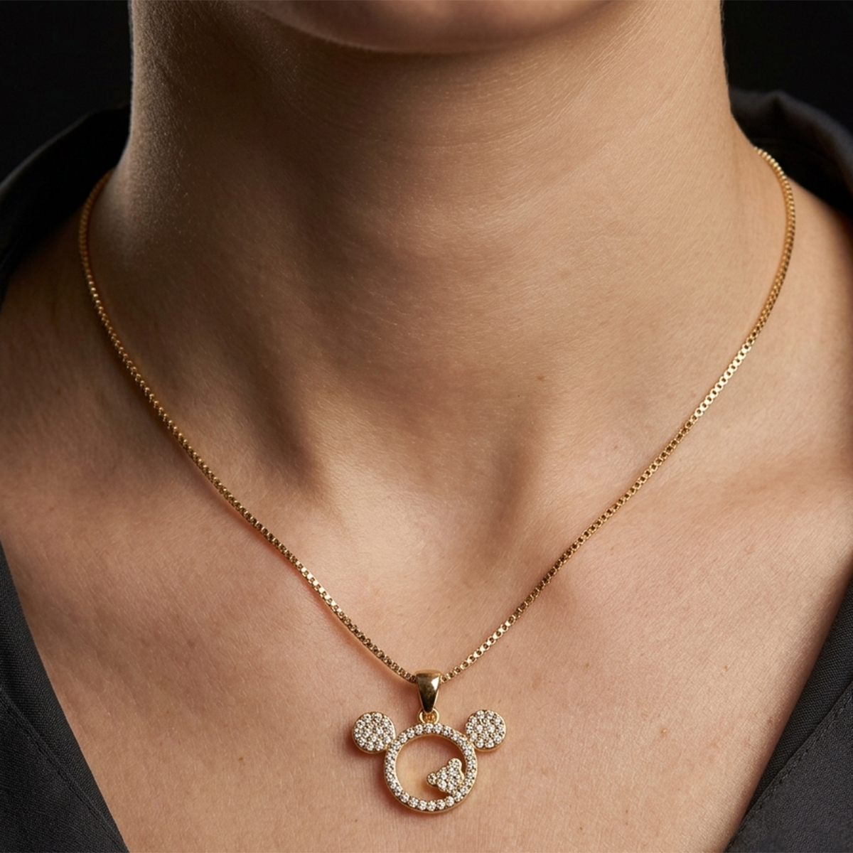 Golden Necklace With Crystal Circle Pendant