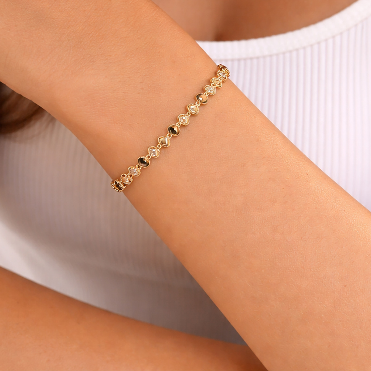 Golden Bracelet | السيدات | مجوهرات Golden Bracelet | السيدات | مجوهرات