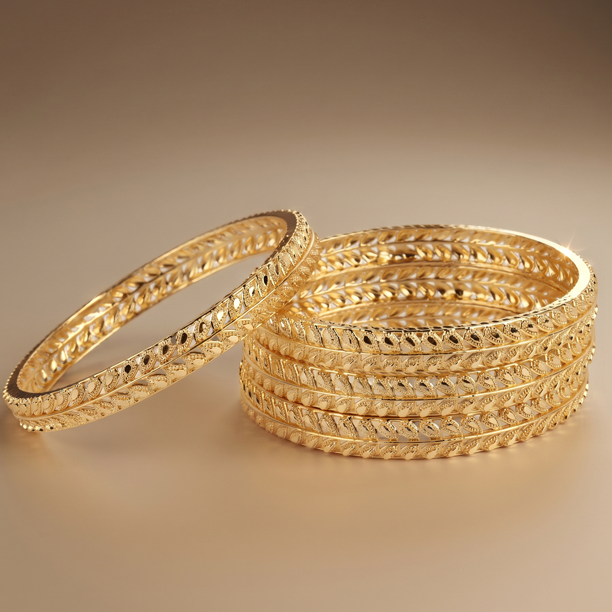 Golden Ladies Bangle Set