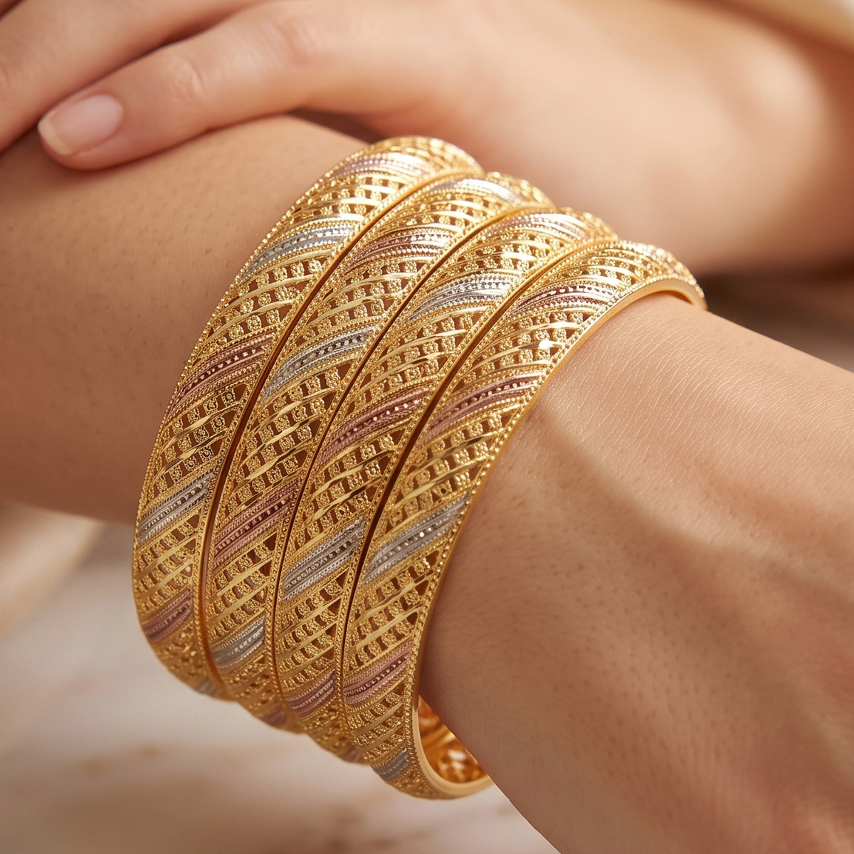 Golden Ladies Bangle Set