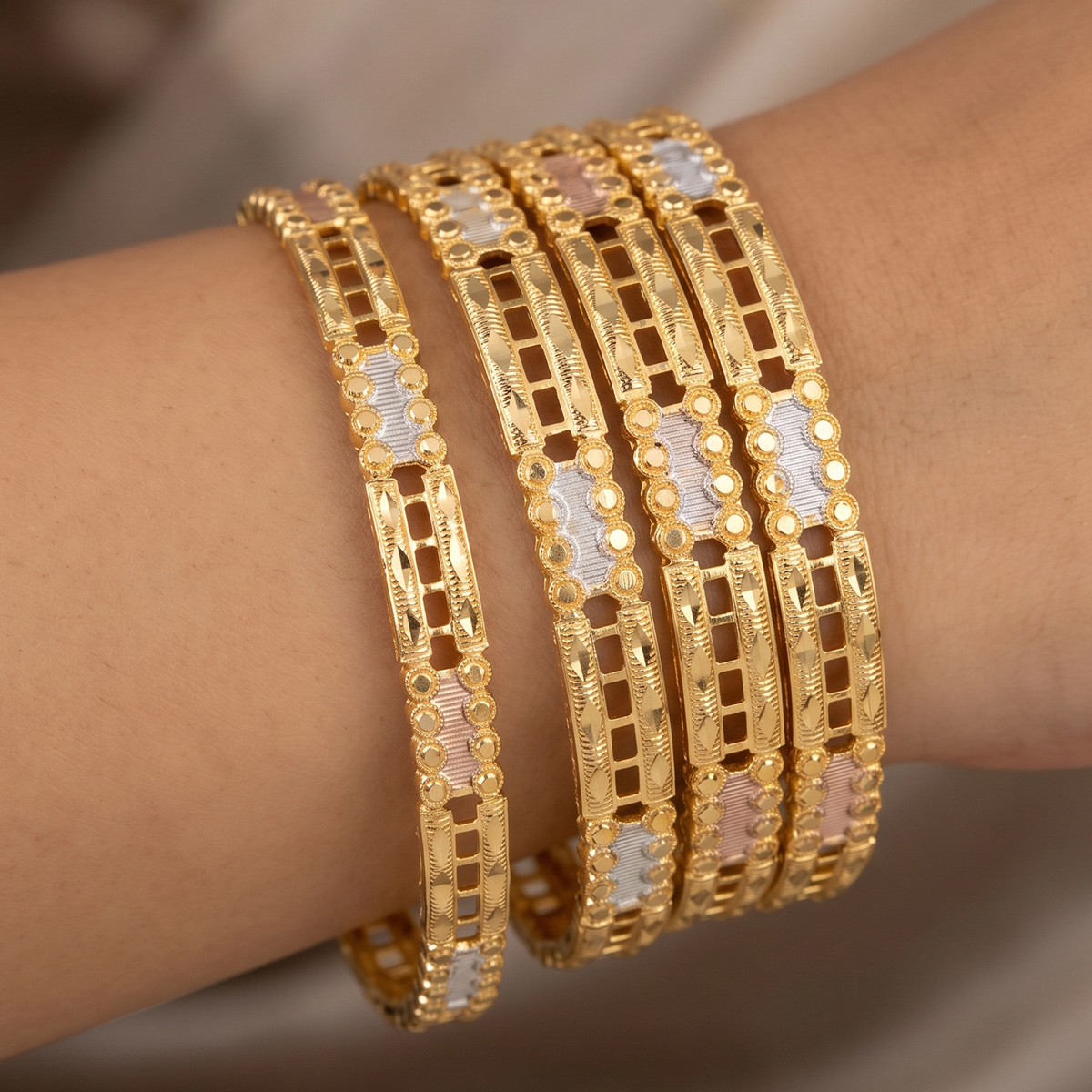 Golden Ladies Bangle Set