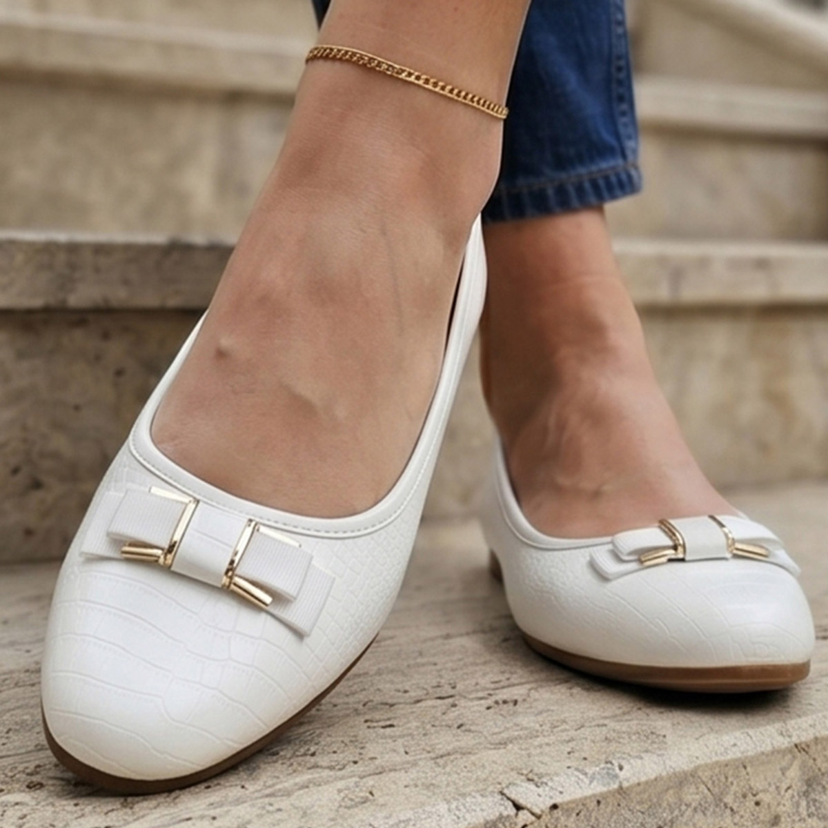Ladies Flat Shoes