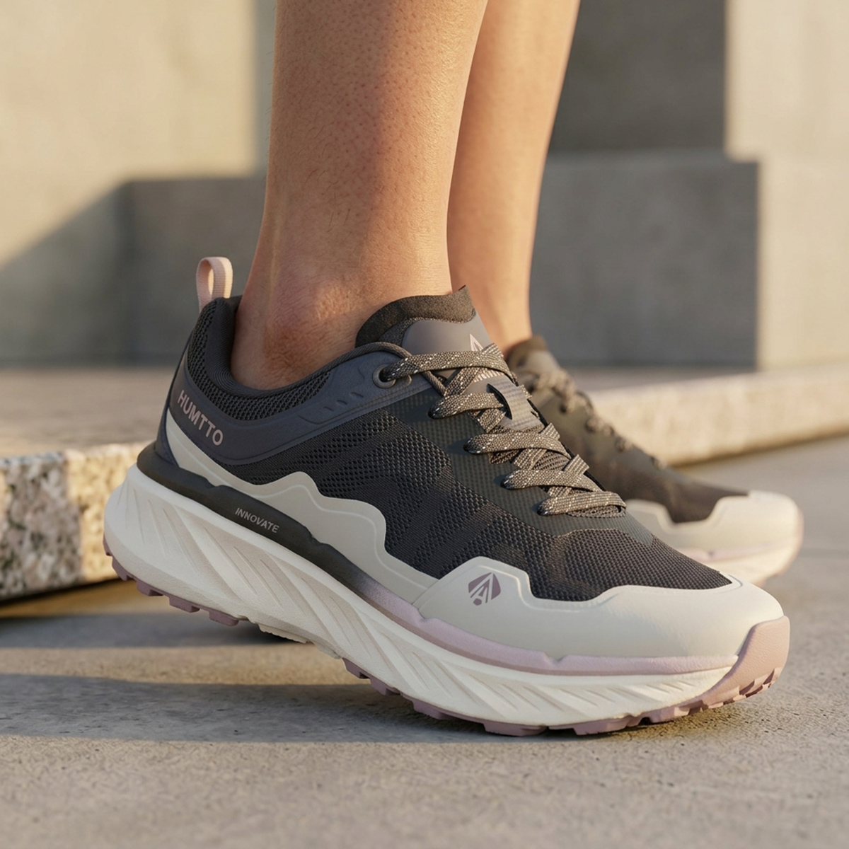 Ladies Sneaker Shoes
