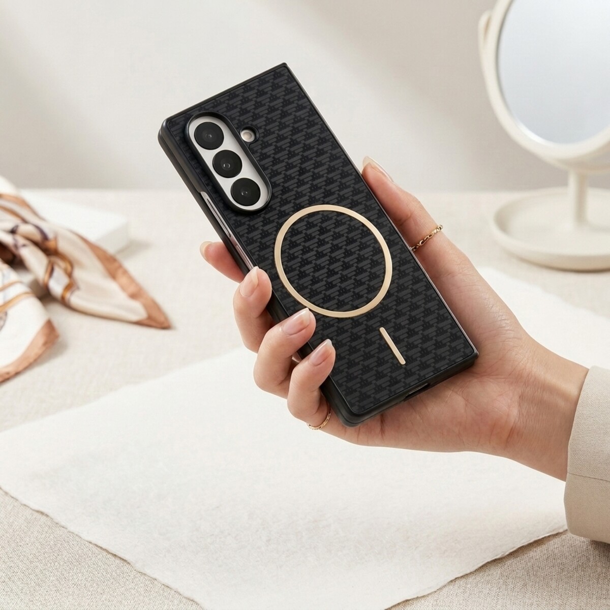 Samsung Orbit Fold 7 Cover
