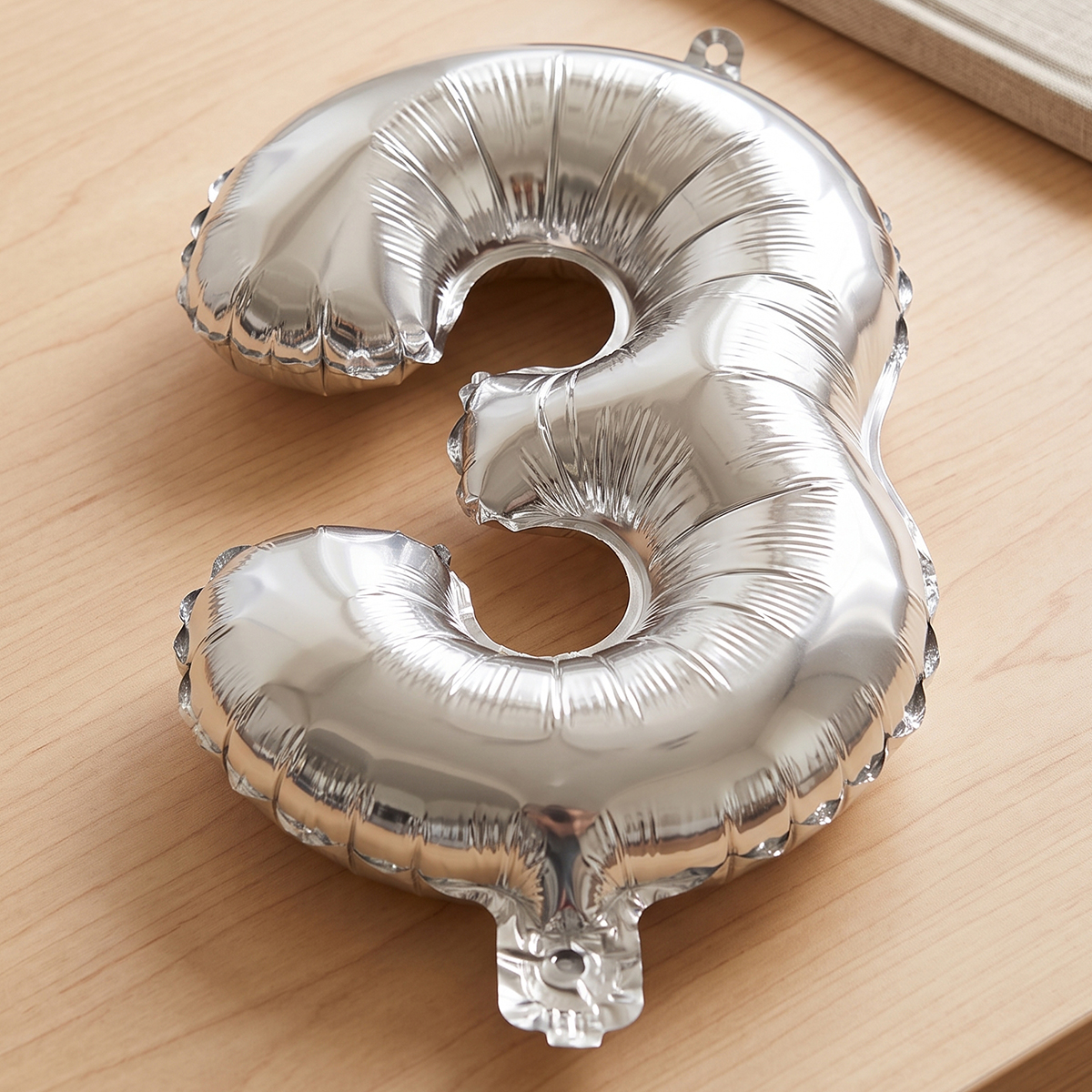 Italo 16 Inch Foil Balloon Number 3 Silver