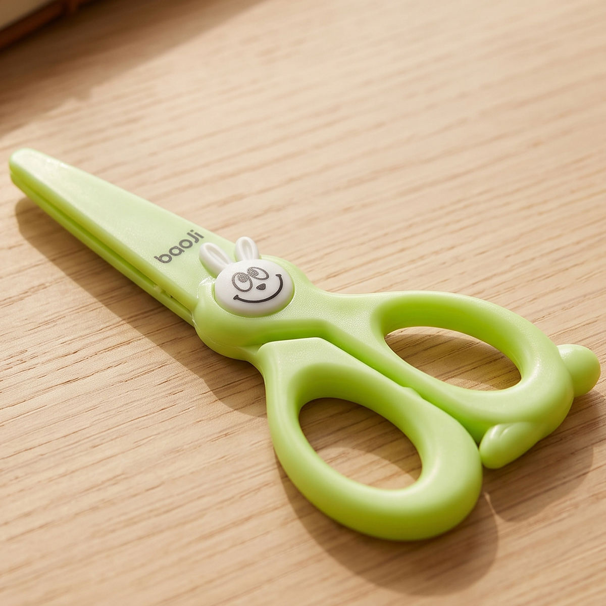 Kidikut Safety Scissor