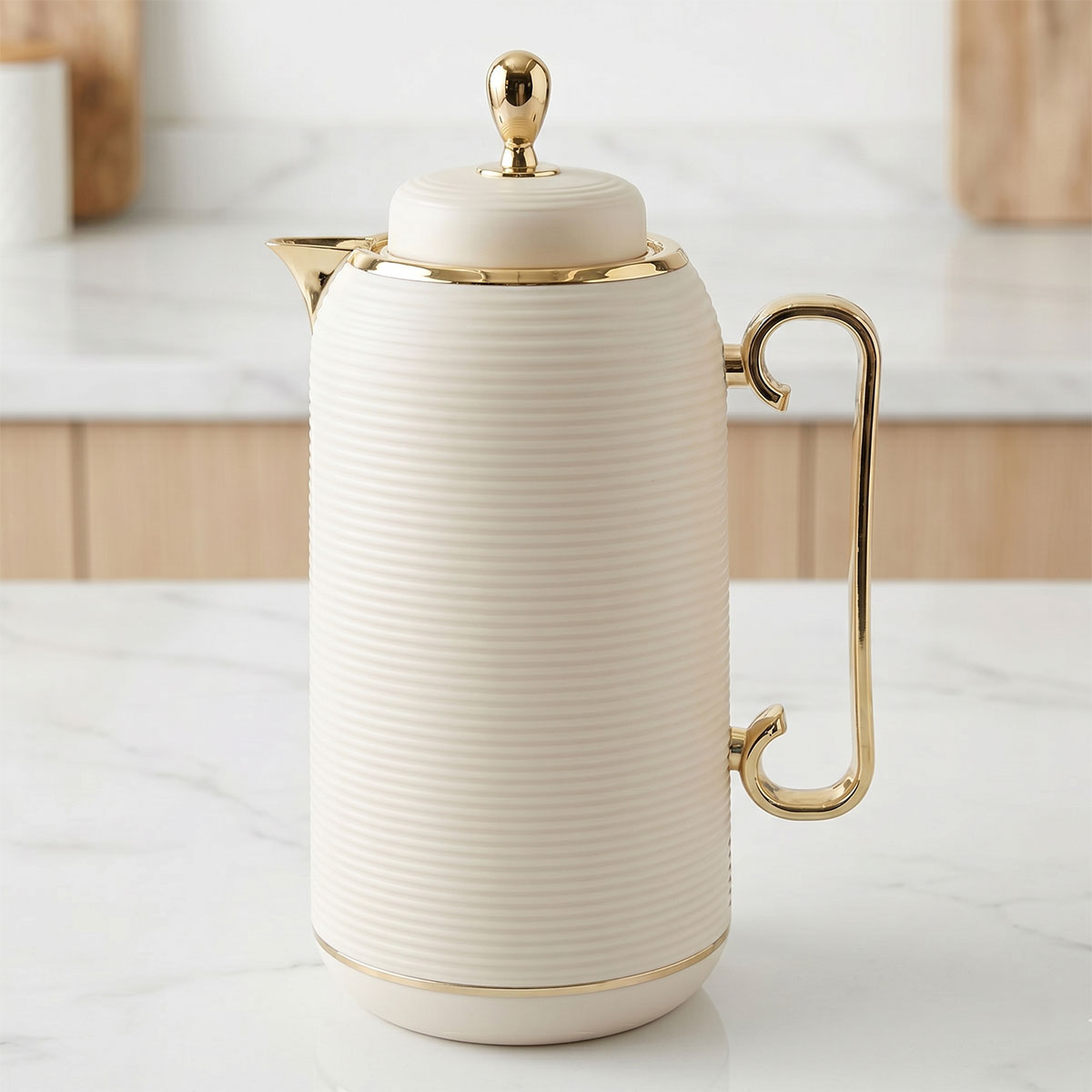 Pink Glass Plastic Body Flask 1L Beige