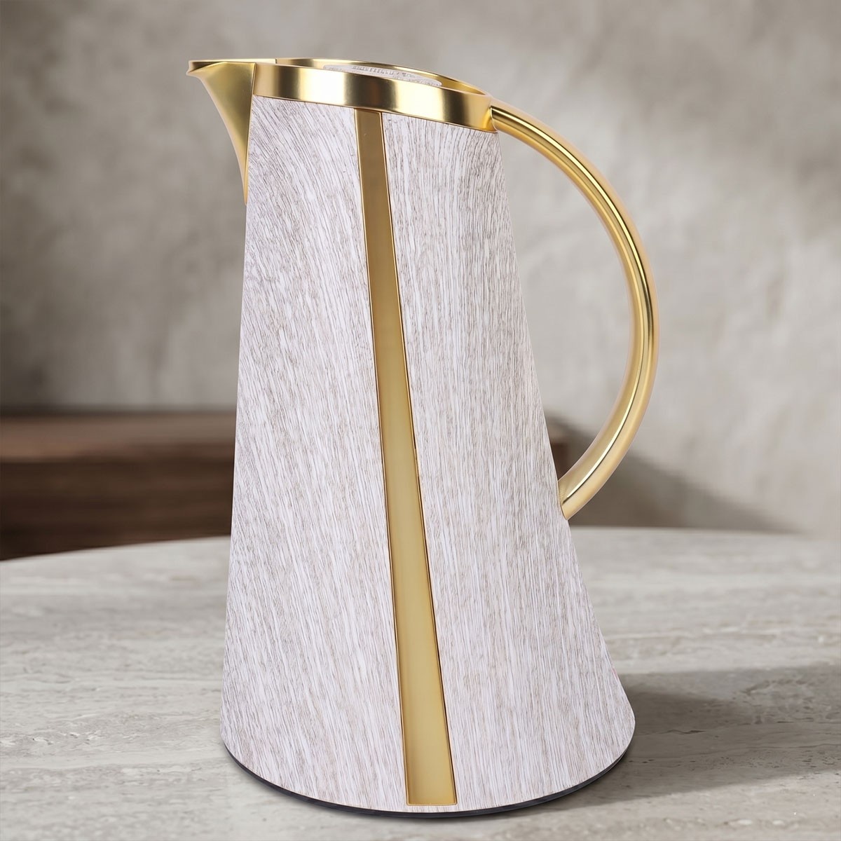 Plastic Body Flask 1L Golden