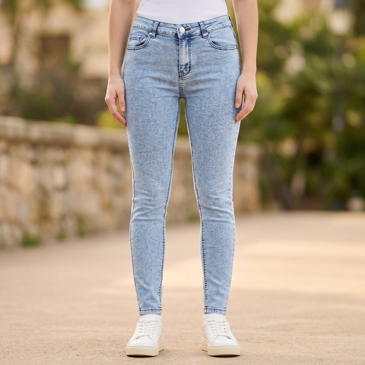 Ladies Jeans Pant