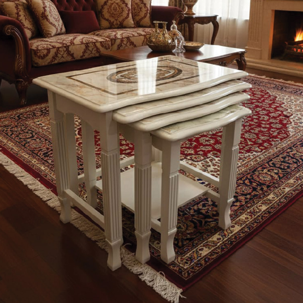 Nesting Table 4 Pieces