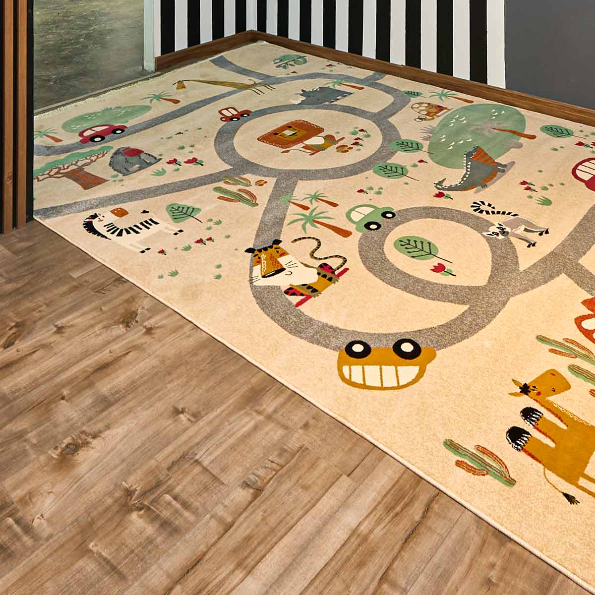 Pooya Carpet