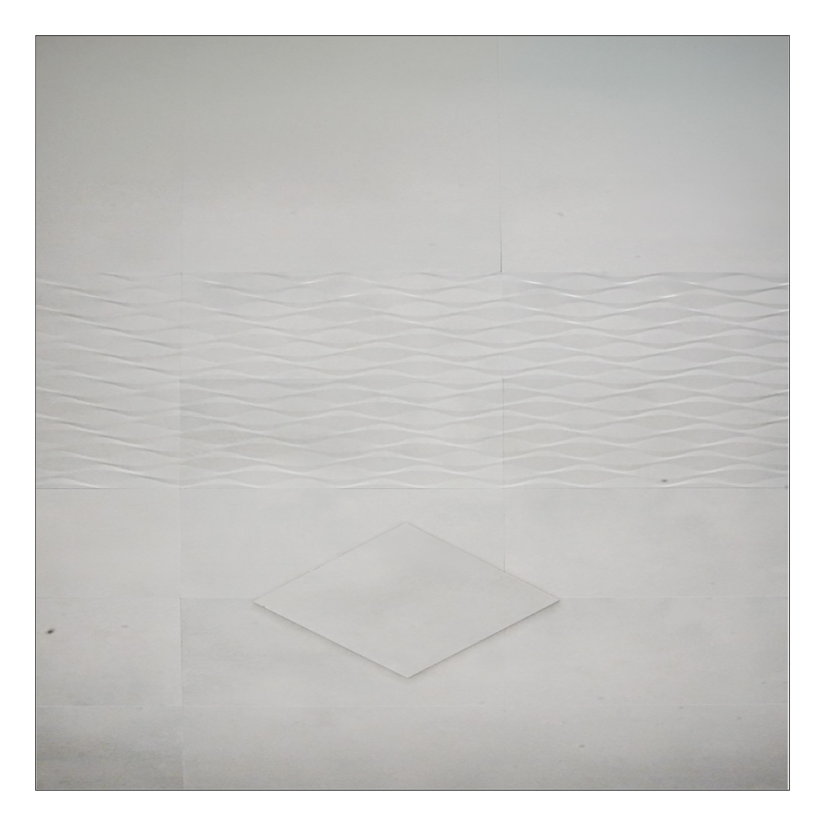 Bathroom Tiles 30x45cm (6 Pieces with 0.81sqm Per Box -Sold By Box)