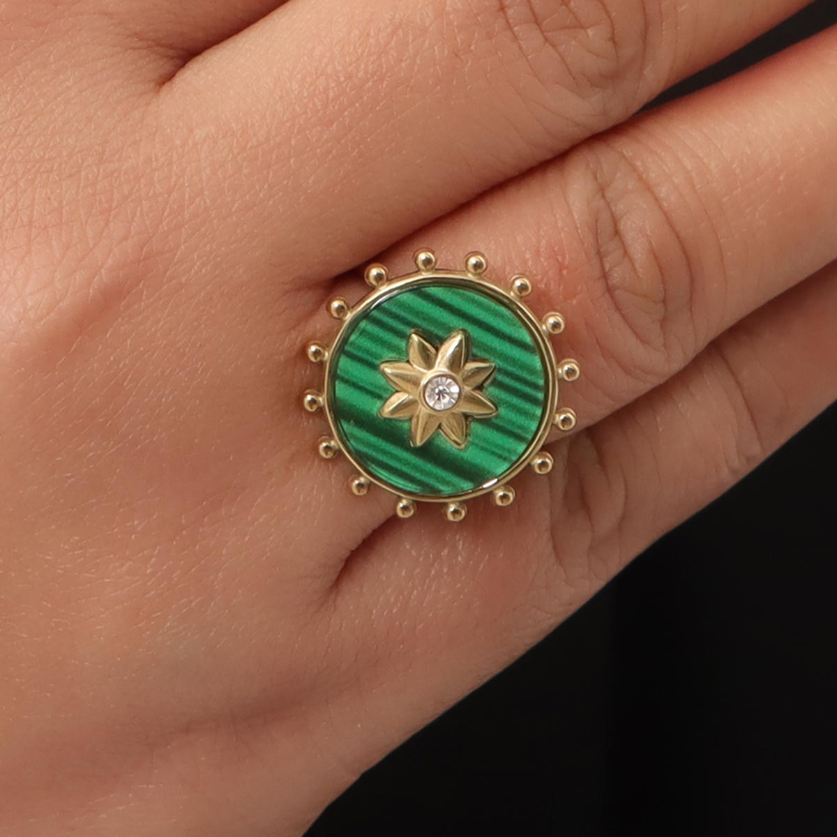Ladies Finger Ring
