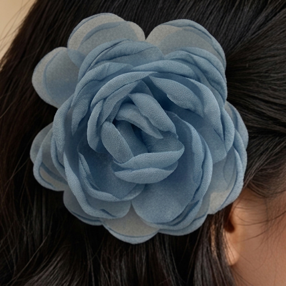 Ladies Hair Clip Blue | السيدات | إكسسوارات النساء Ladies Hair Clip Blue | السيدات | إكسسوارات النساء