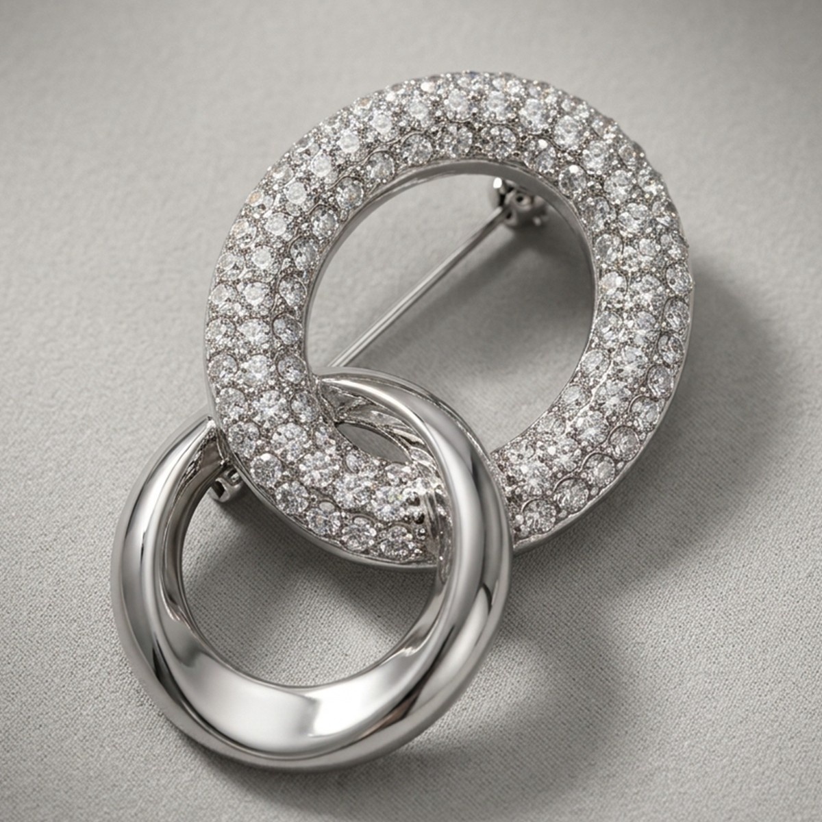 Interlocking Circle Brooch