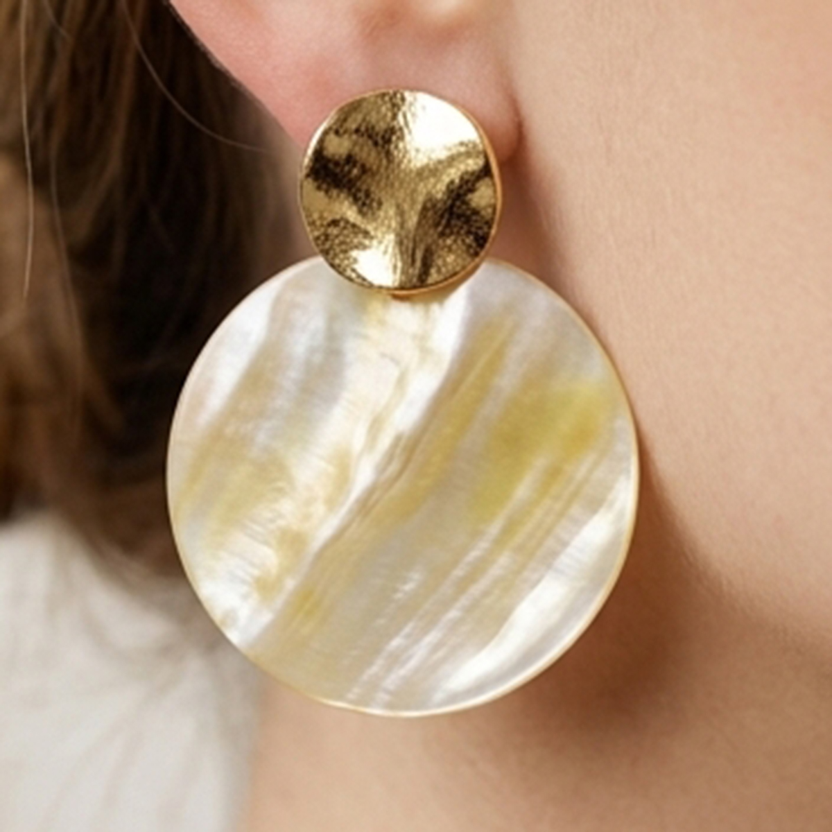 Ladies Earring Fashion Gold | السيدات | مجوهرات Ladies Earring Fashion Gold | السيدات | مجوهرات