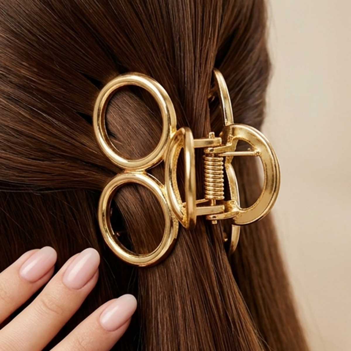 Ladies Earring Golden