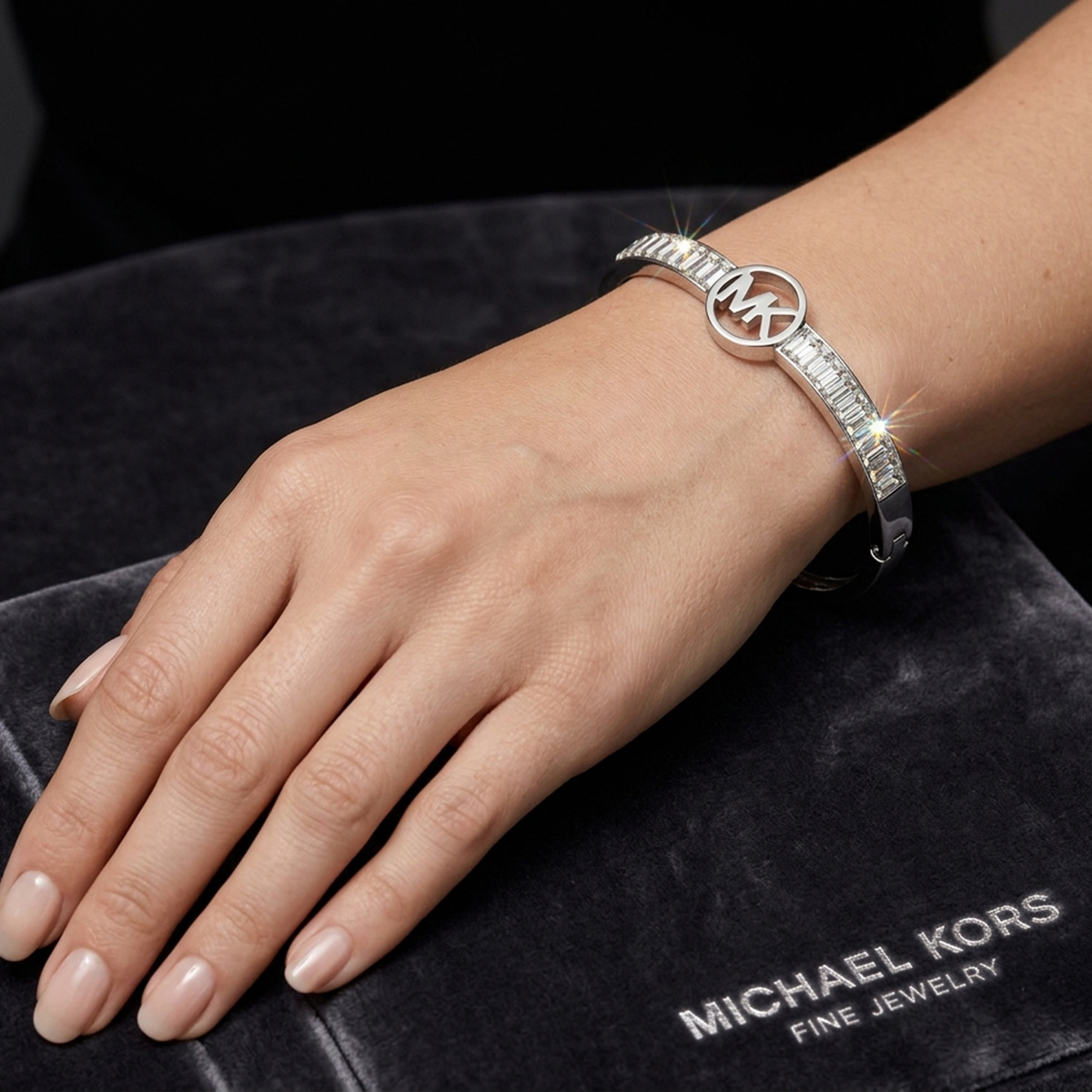 Ladies Bangle