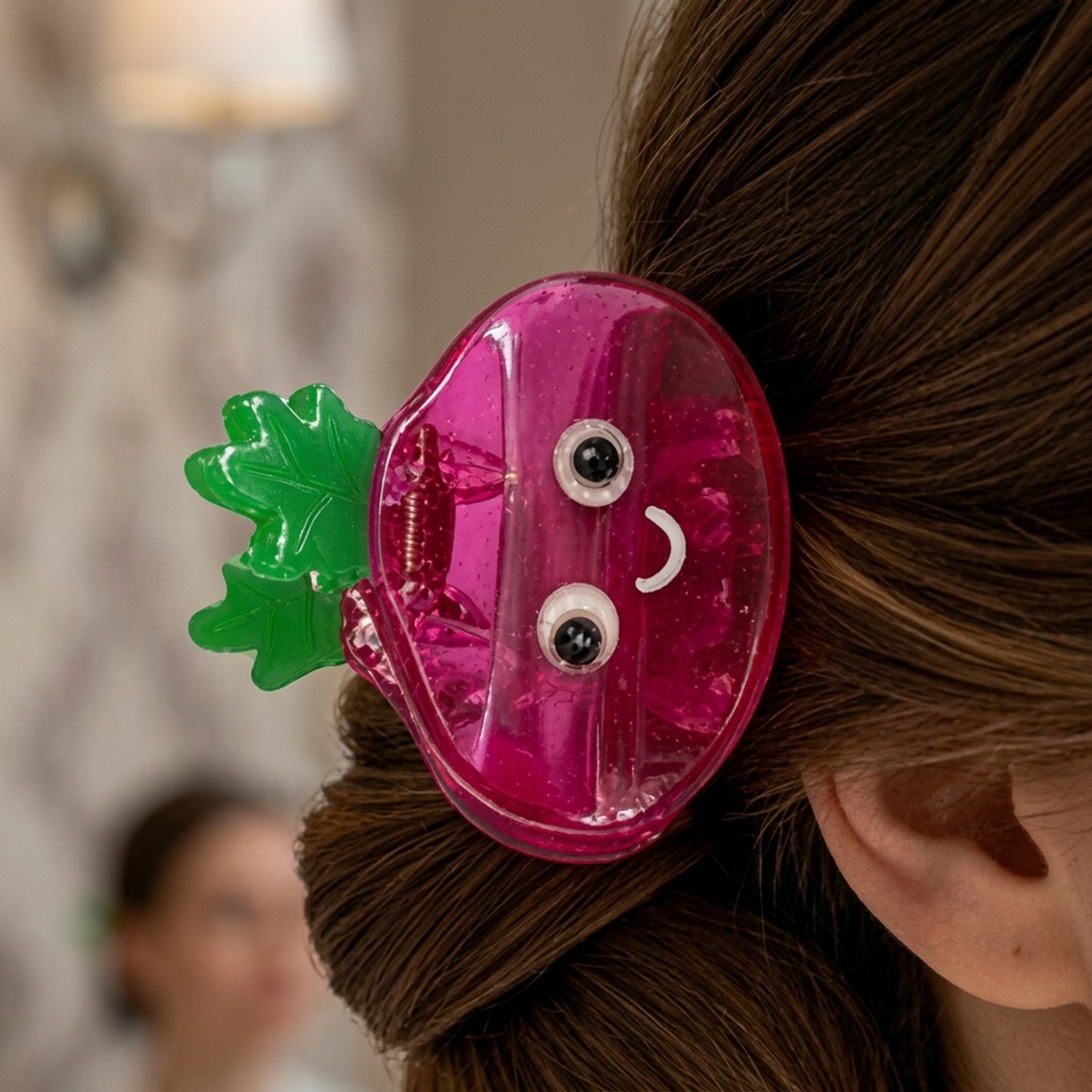 Ladies Hair Clip | السيدات | إكسسوارات النساء Ladies Hair Clip | السيدات | إكسسوارات النساء