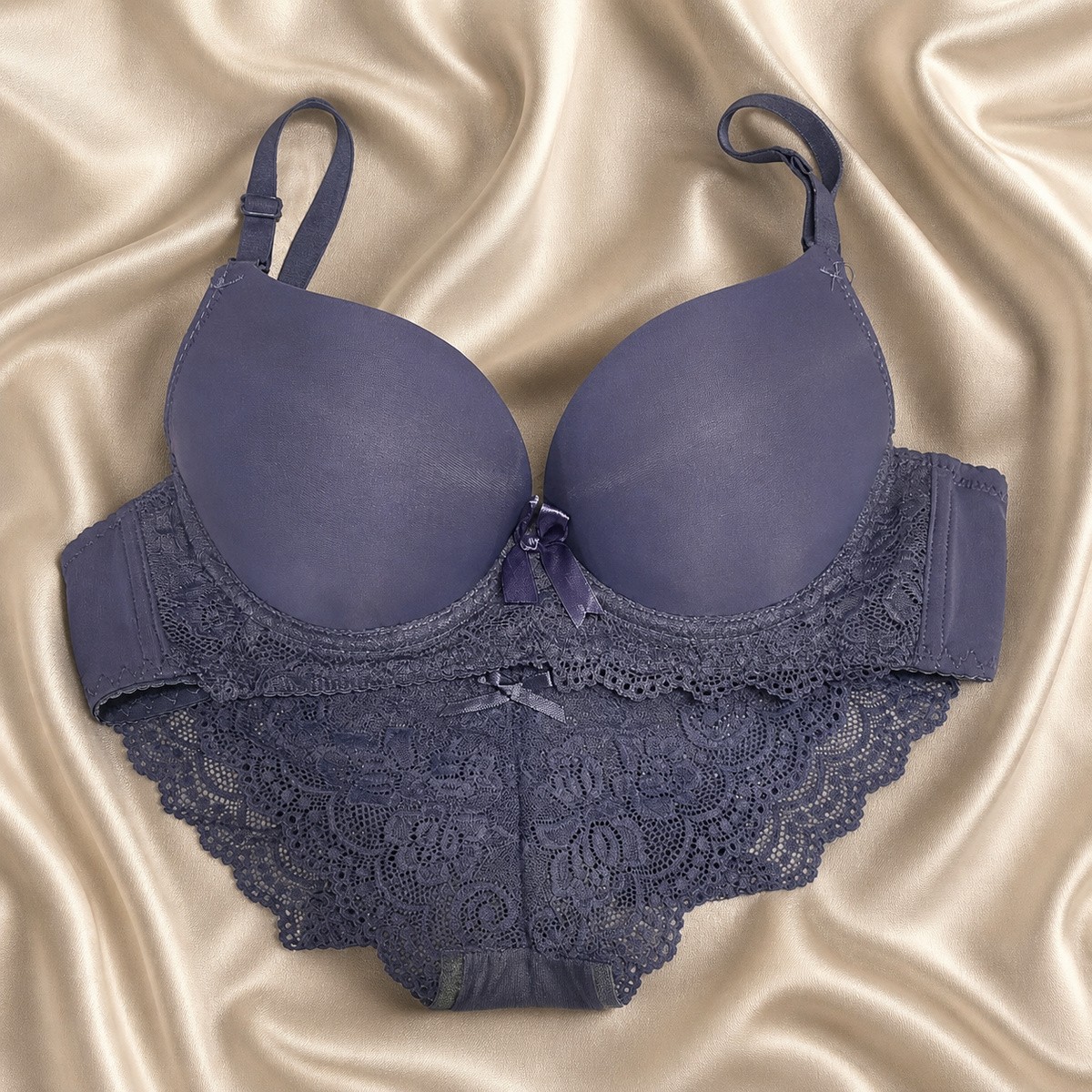 Ladies Bra 2 Pieces Plain