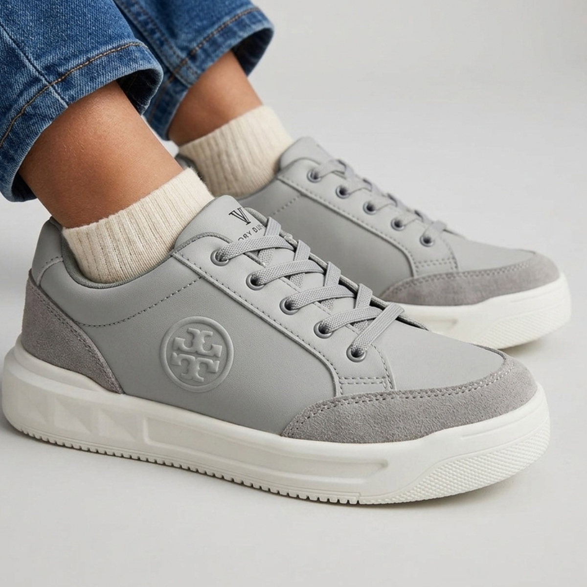 حذاء رياضي للأولاد برباط رمادي | أولاد | أحذية الأولاد | Boys Casual Shoes حذاء رياضي للأولاد برباط رمادي | أولاد | أحذية الأولاد | Boys Casual Shoes