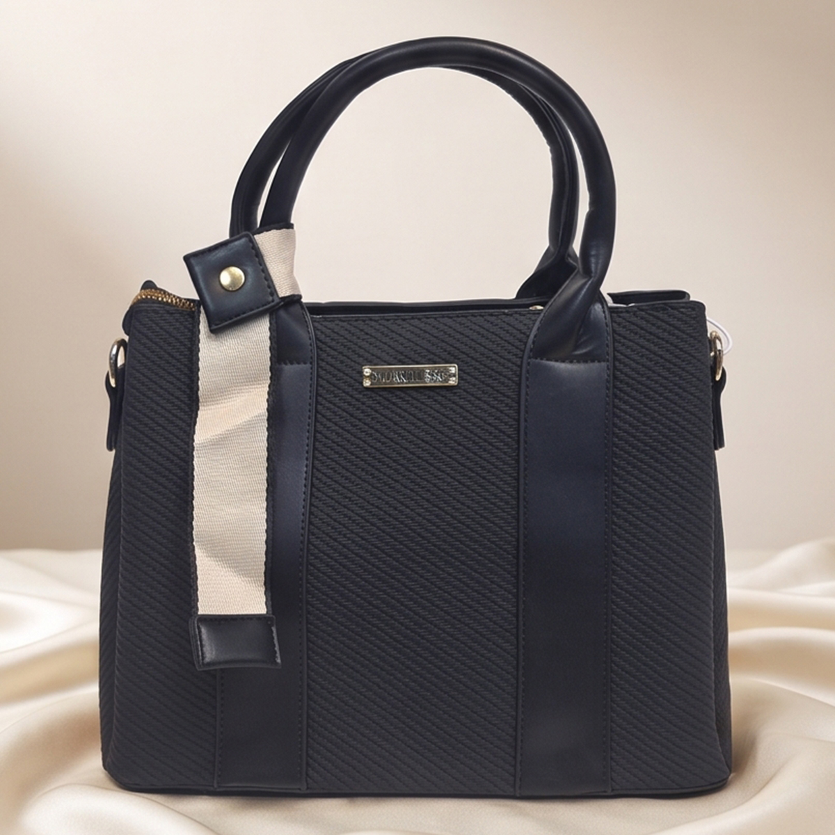 Chevron Textured Finish Hand Bag For Women Medium