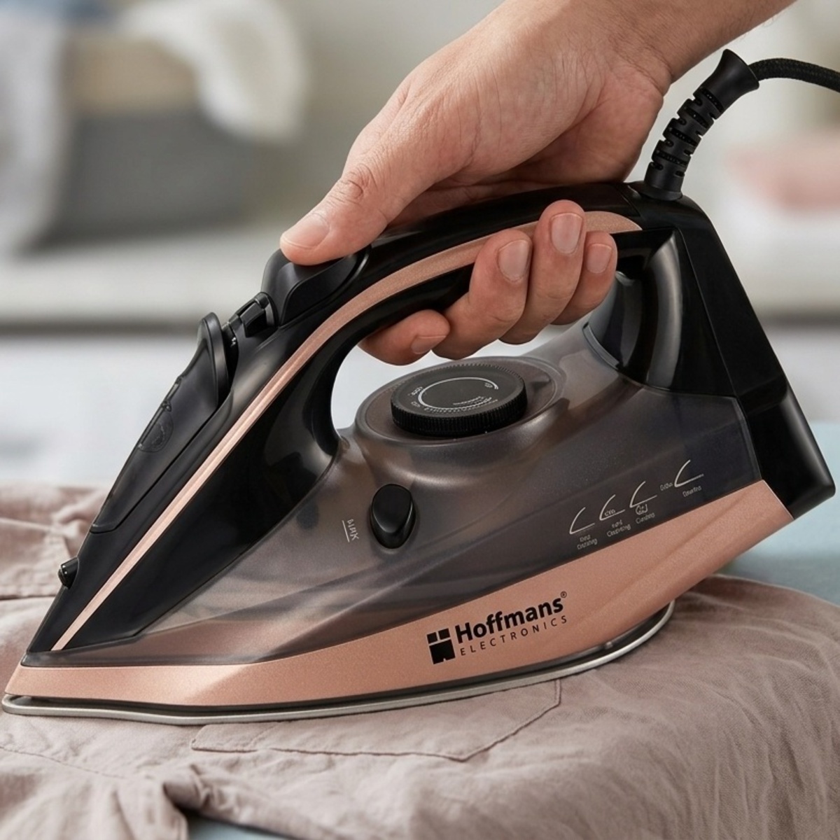 Hoffmans Electric Steam Iron