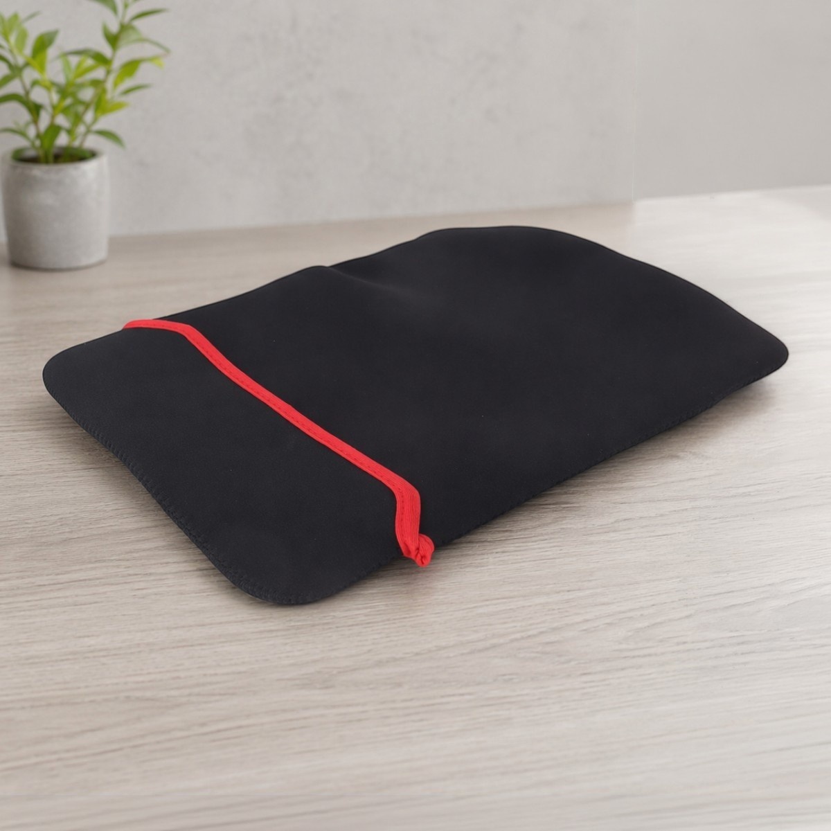 Laptop Pouch 13