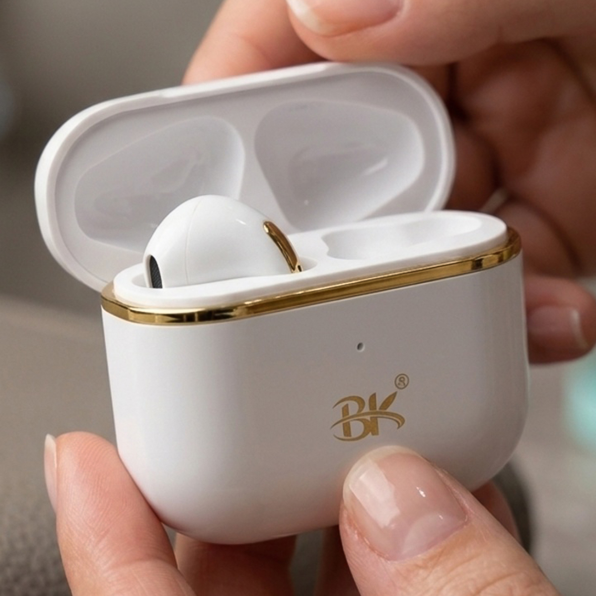 Bk Premium Quality Wireless Earbuds