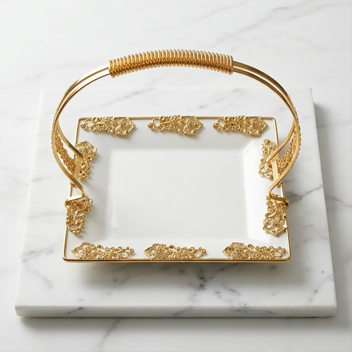 Ceramic Cake Stand Golden
