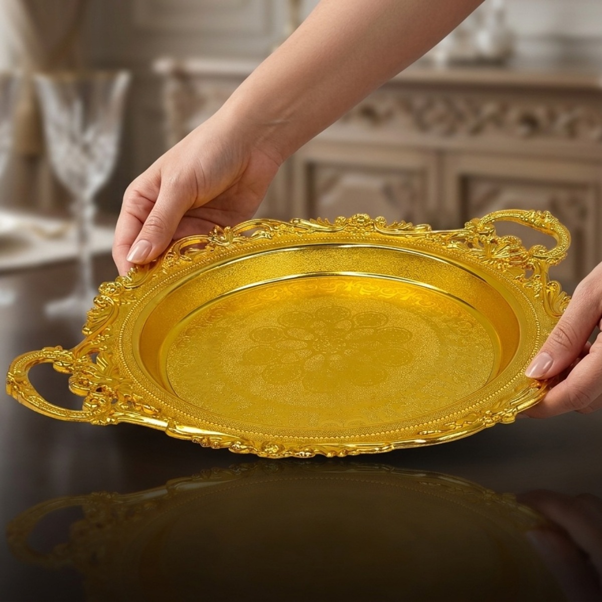 Plastic Tray With Handle 35x28.5cm