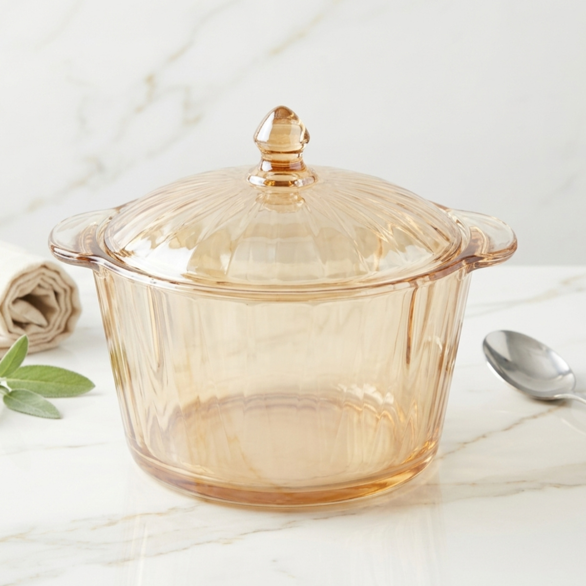 Glass Casserole Dish with Lid 2.2L