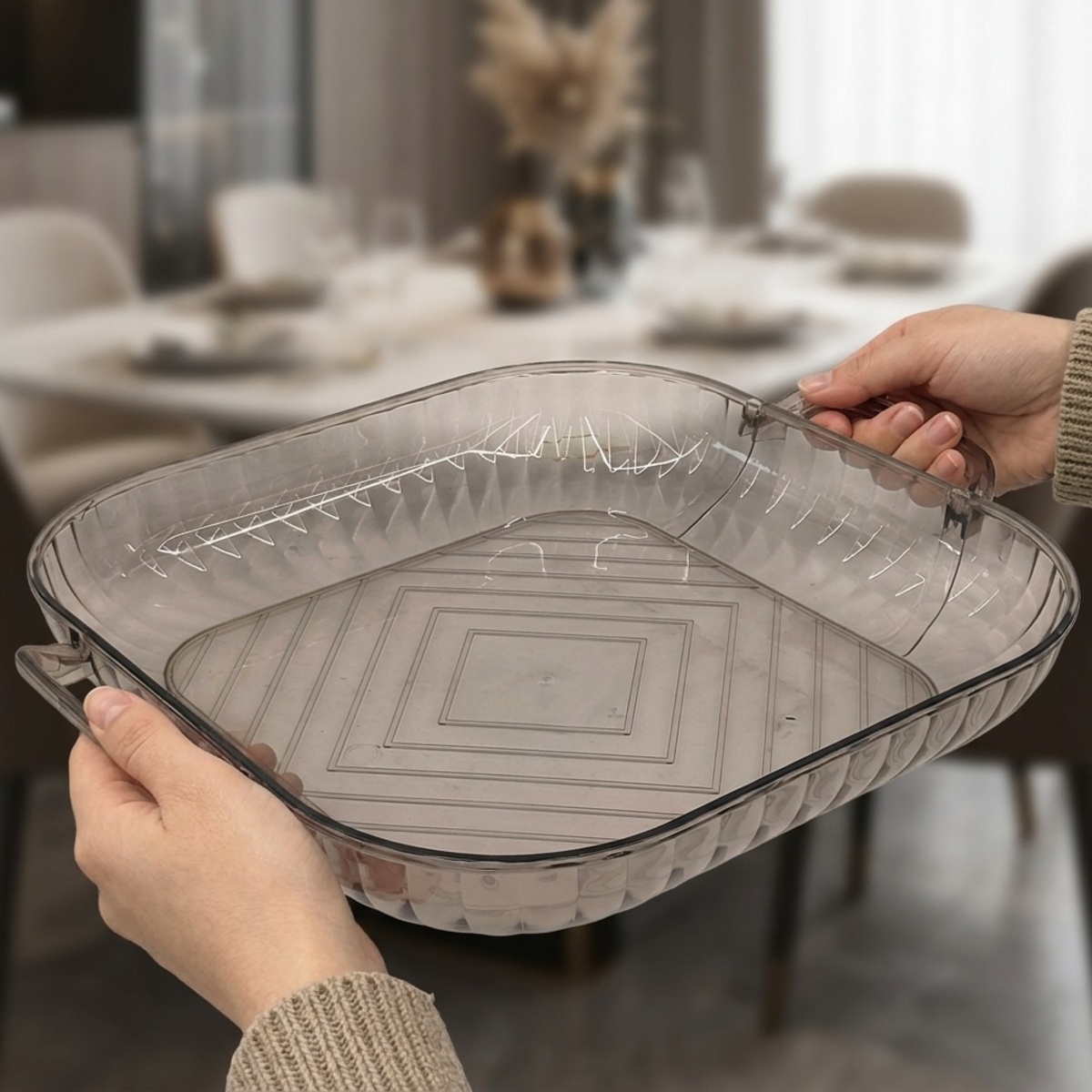 Plastic Tray With Handle