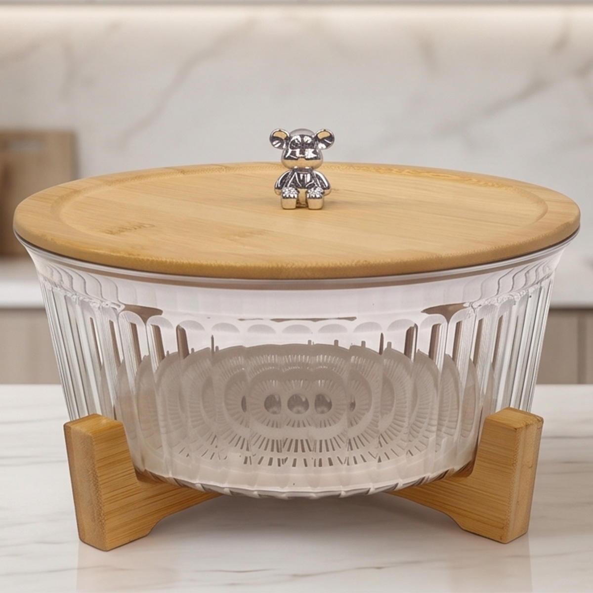 Glass Storage Bowl With Bear Handle And Bamboo Lid