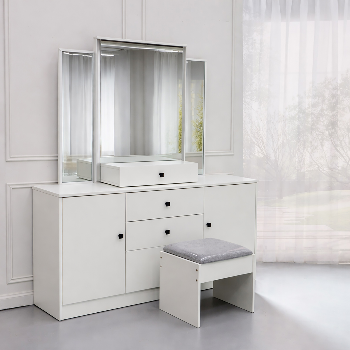 Modern Dressing Table With Stool