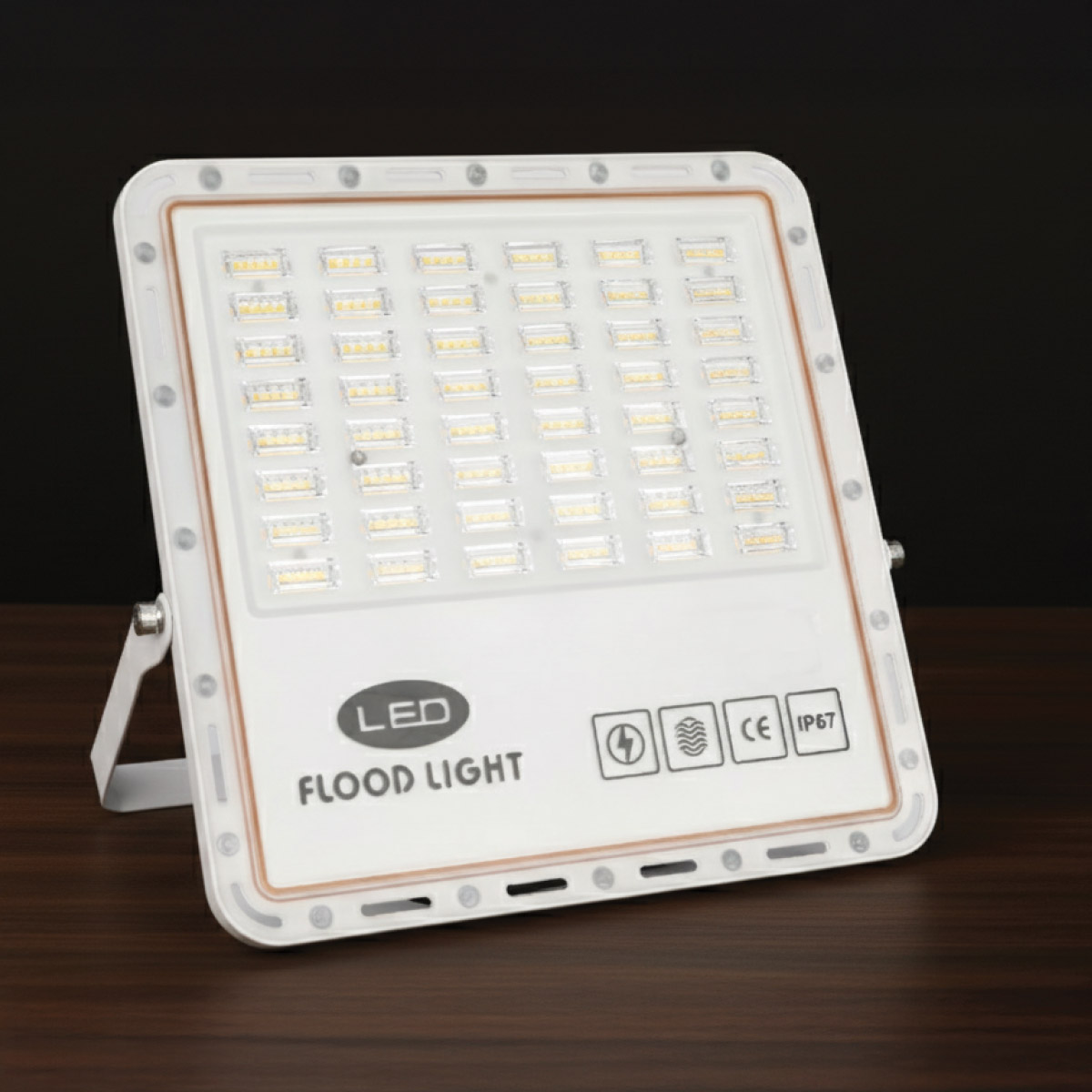 Commercial Led Flood Light (100W, 6500K, IP67)
