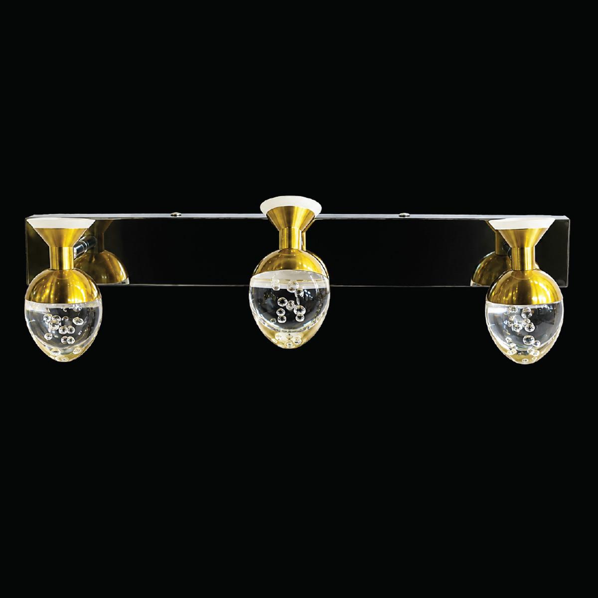 Modern High Range Mirror 3 Light