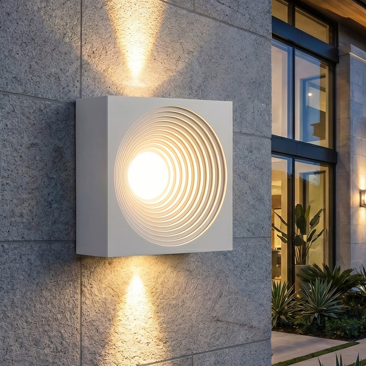 Outdoor Light Up And Down 3000K