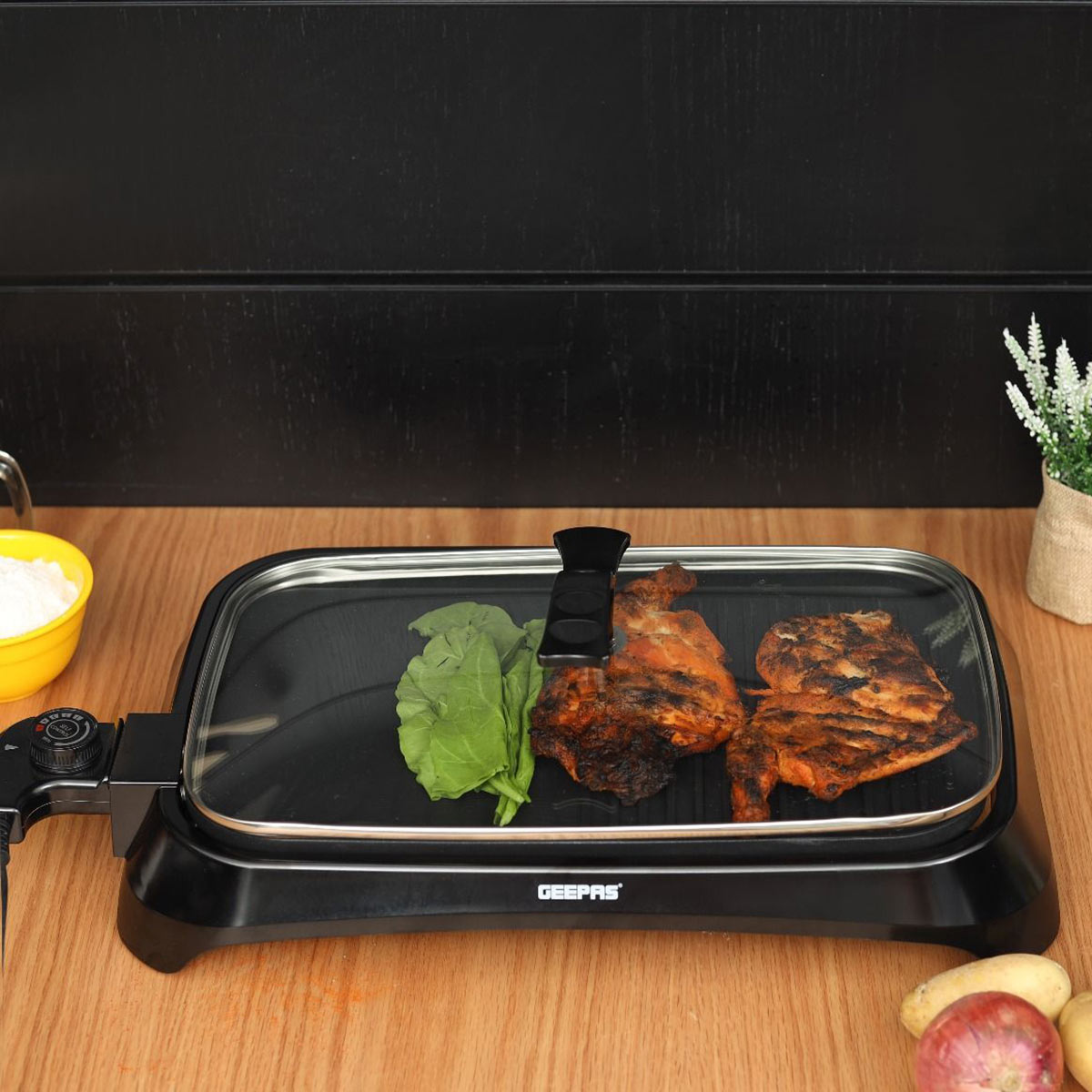 Geepas Barbecue Grill Nonstick Coatng - Gbg63040