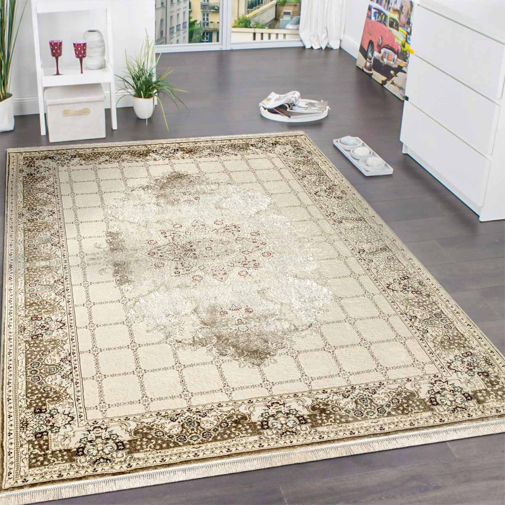 Mashad Carpet