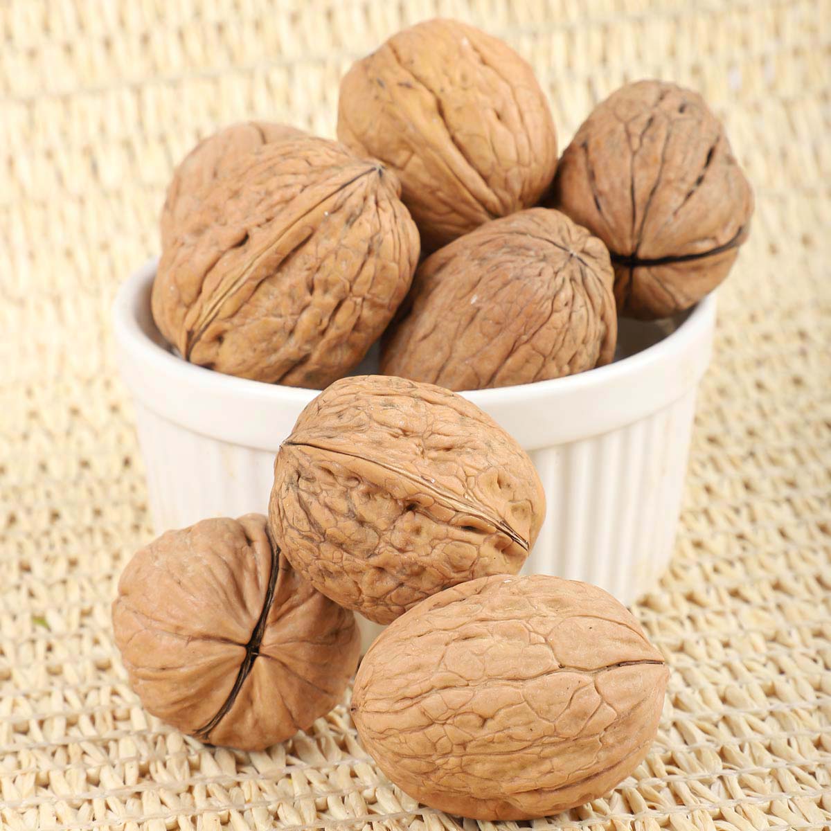 Walnuts With Shell Australia 500g
