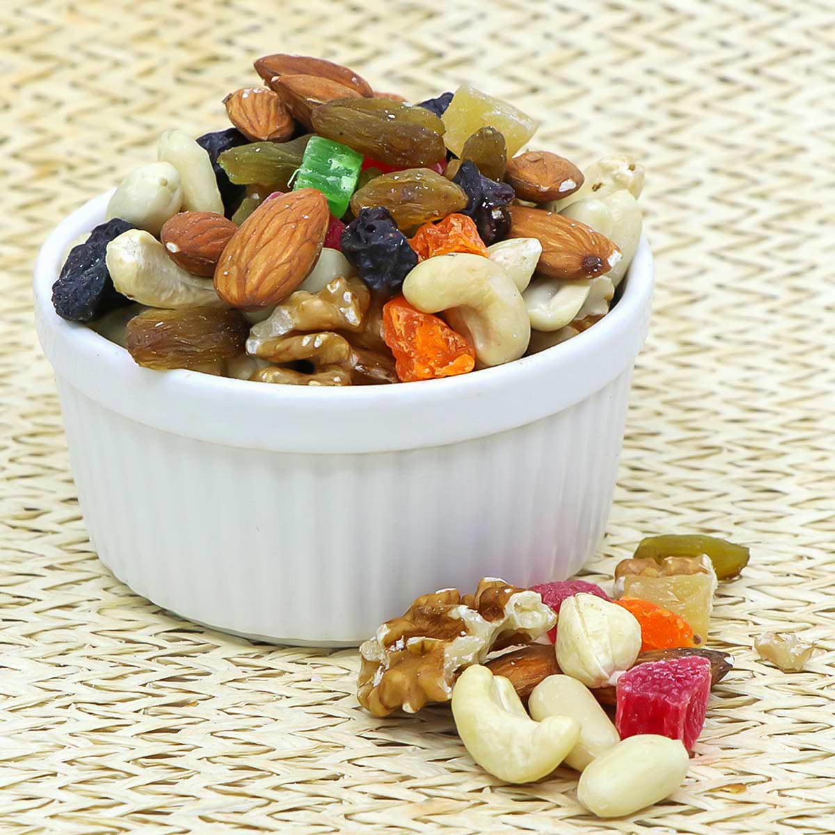 Mix Nuts With Dry Fruits 500g