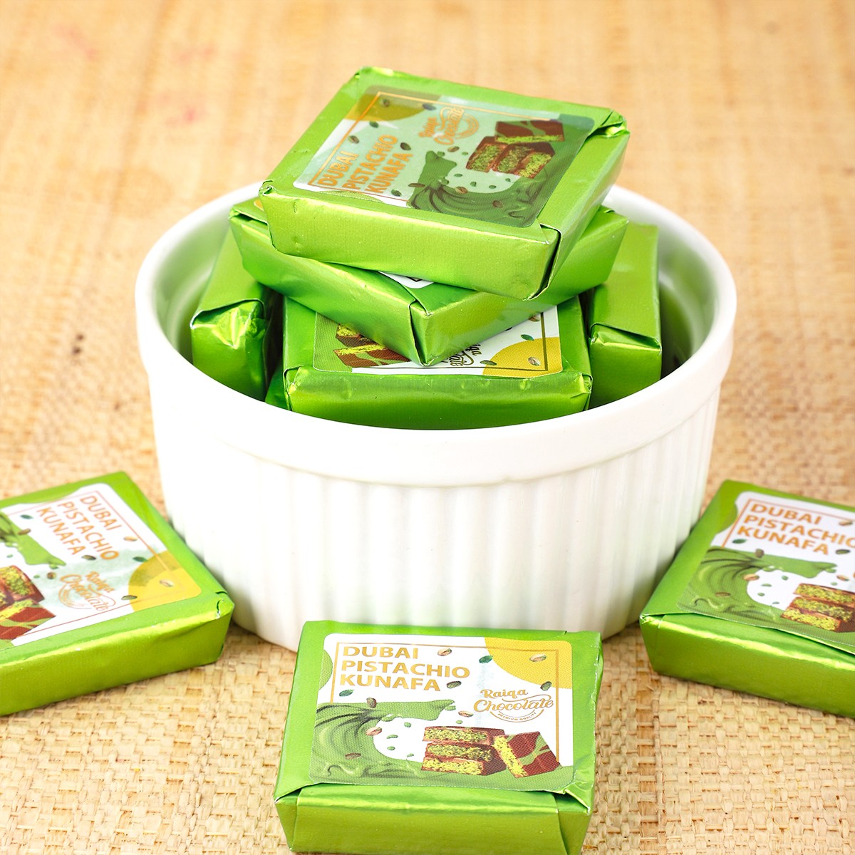 Dubai Pistachio Kunafa Mixed Chocolate 500g